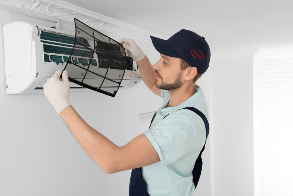 vệ sinh máy lạnh quận 3